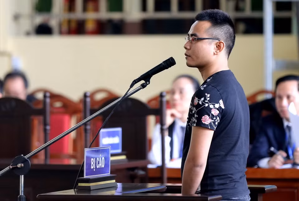 Bị cáo Trần Viết Trường khai báo tại tòa. (Ảnh: Trung Kiên/TTXVN)