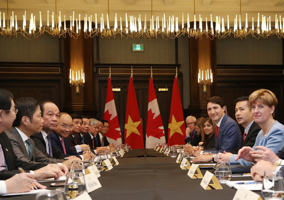 Thủ tướng Nguyễn Xuân Phúc và Thủ tướng Canada Justin Trudeau hội đàm. (Ảnh: Thống Nhất/TTXVN)