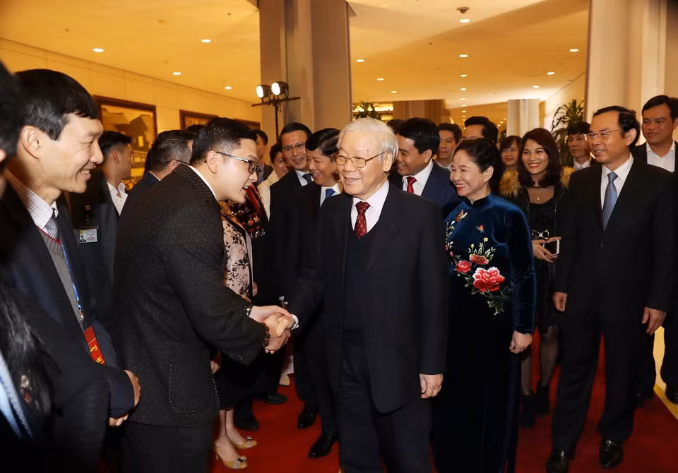 Tổng Bí thư, Chủ tịch nước Nguyễn Phú Trọng dự Chương trình Xuân Quê hương năm 2019. Chương trình do Ủy ban Nhà nước về người Việt Nam ở nước ngoài-Bộ Ngoại giao phối hợp với Ủy ban Nhân dân thành phố Hà Nội tổ chức. (Ảnh: Lâm Khánh/TTXVN)