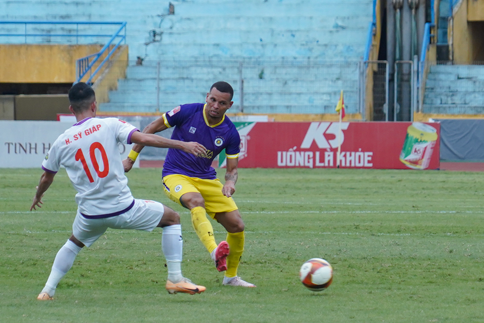 Ngoại binh Ewerton có trận đấu thứ 5 trong mùa giải cho Hà Nội FC. (Ảnh: Việt Anh/Vietnam+)