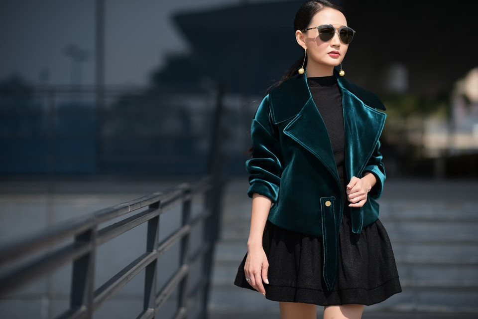 Hoa hậu 3 con cho biết, cô khá thích phong cách thời trang mặc trẻ trung, nhưng thi thoảng mới dám "đột phá." (Ảnh: Mượt)