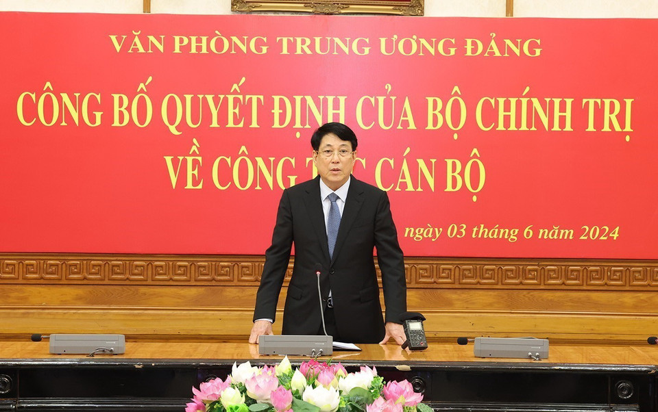 Đại tướng Lương Cường, Ủy viên Bộ Chính trị, Thường trực Ban Bí thư phát biểu tại buổi lễ. (Ảnh: Trí Dũng/TTXVN)