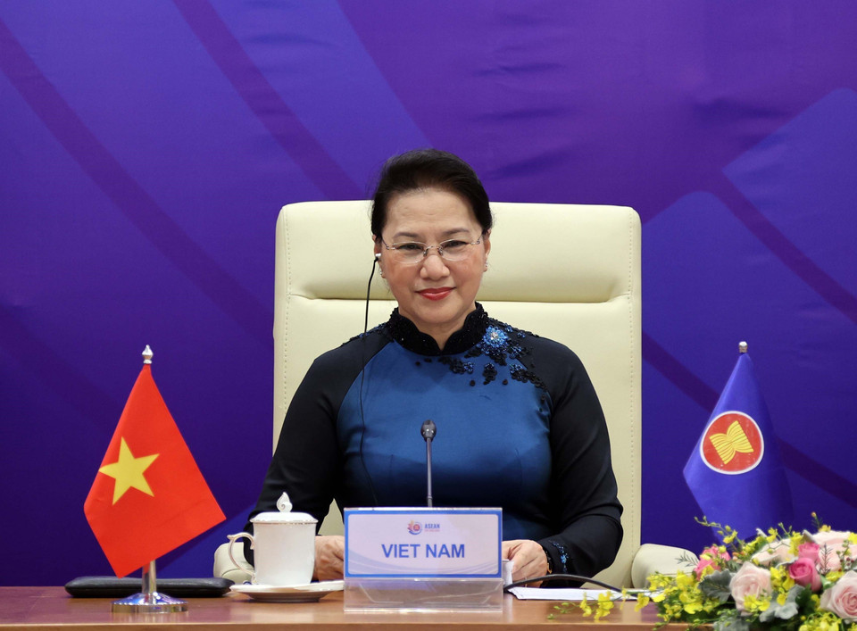 Chủ tịch Quốc hội Nguyễn Thị Kim Ngân, đại diện lãnh đạo nữ Việt Nam tham dự và phát biểu tại hội nghị. (Ảnh: Thống Nhất/TTXVN)