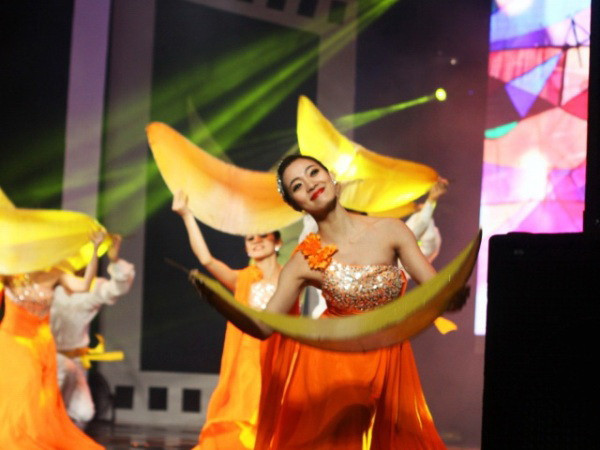  Tiết mục biểu diễn mở màn lễ trao giải. (Ảnh: Anh Thơm/Vietnam+)