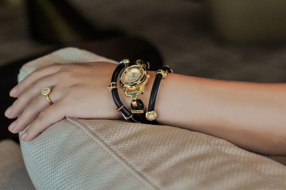 Christina- là một câu chuyện thú vị của những sản phẩm trang sức và đồng hồ được thiết kế tinh xảo, độc đáo từ nhà thiết kế Christina Humbo