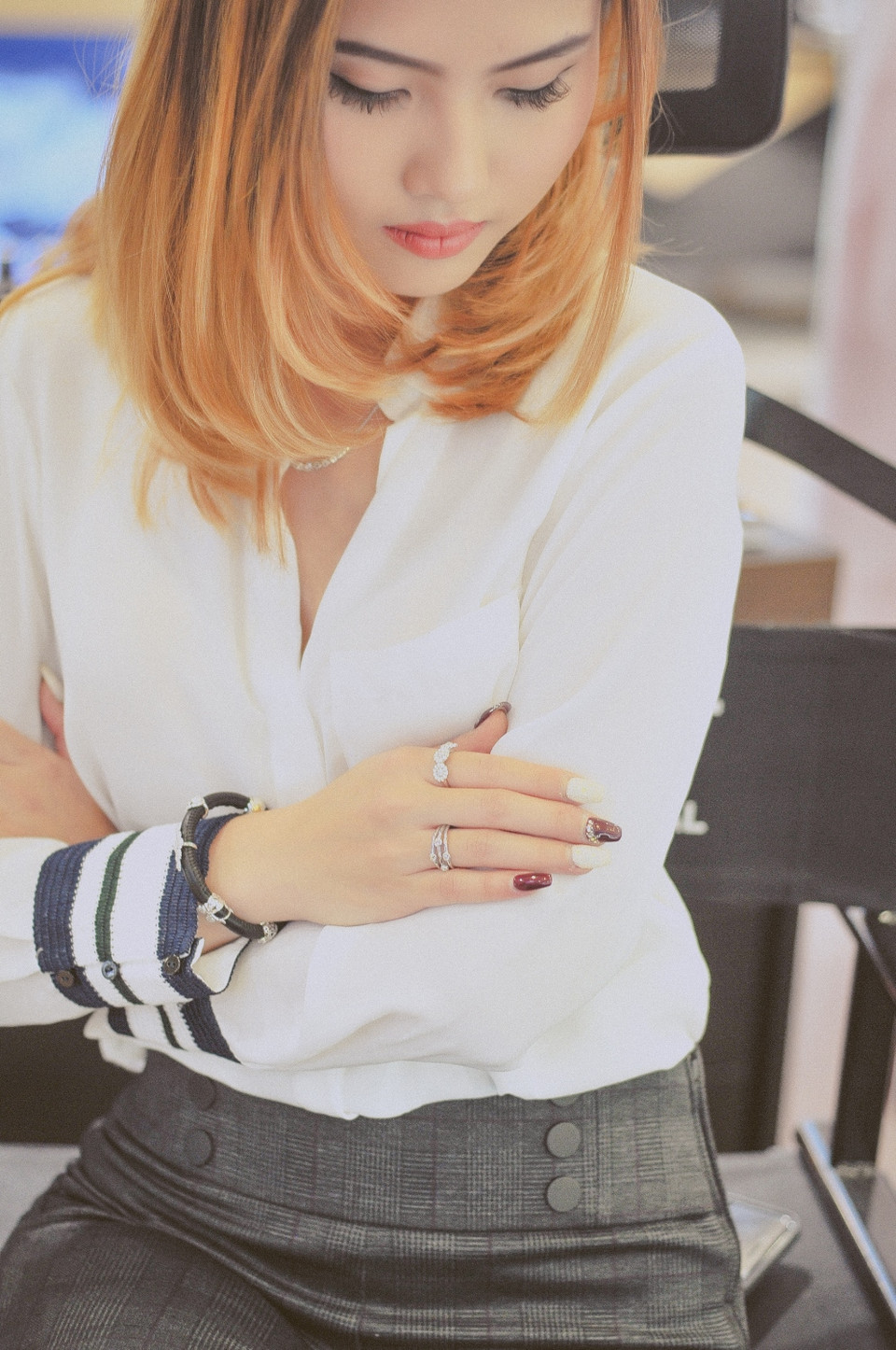 Vừa mới đây khi đưa về Việt Nam, các sản phẩm trang sức có giá bán rất hợp lý đã hút khách 