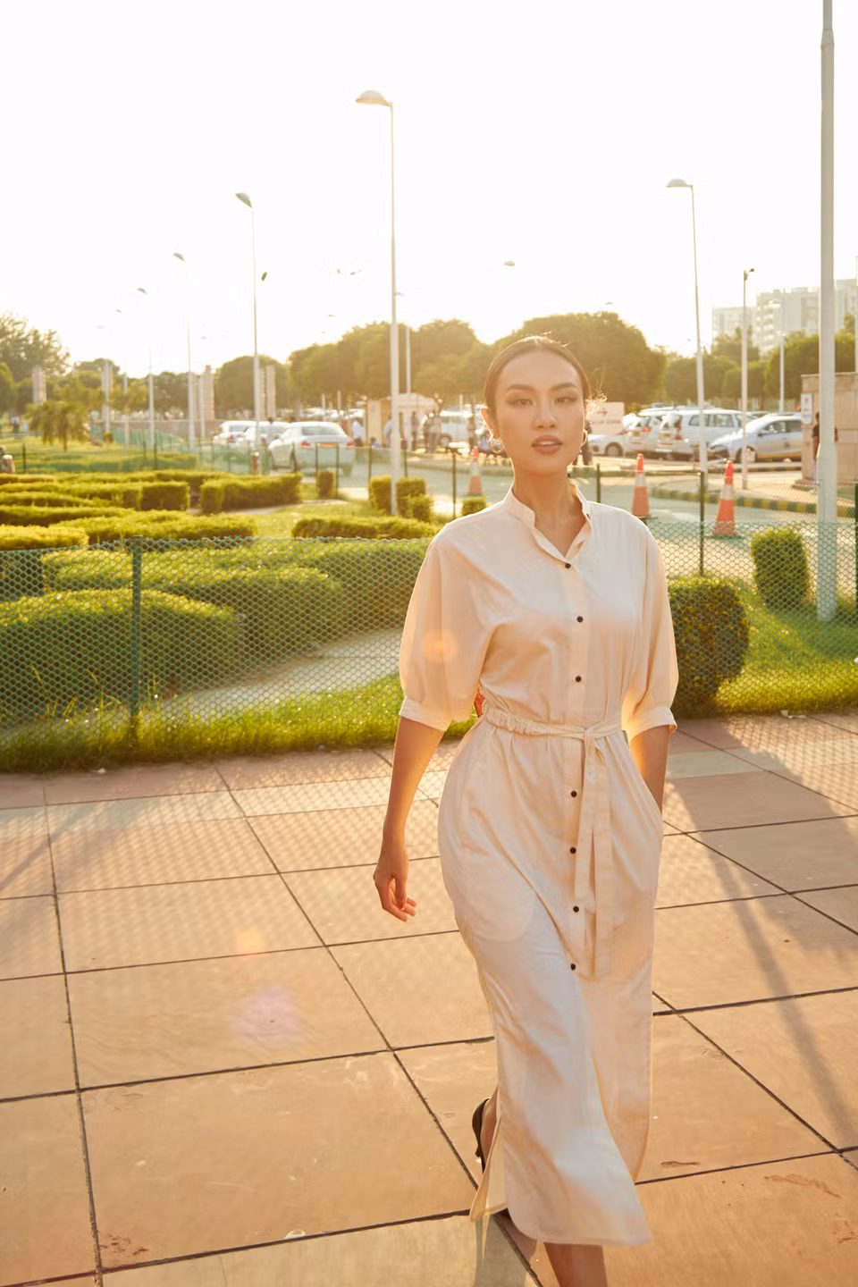 Bốn ngày đầu tiên tại Ấn Độ, Thủy Tiên đã đi qua hai tỉnh thành để khám phá văn học, trải nghiệm ẩm thực tại loạt danh thắng nổi tiếng của đất nước nổi tiếng với nền văn hóa tâm linh đặc sắc. (Ảnh: CTV/Vietnam+)