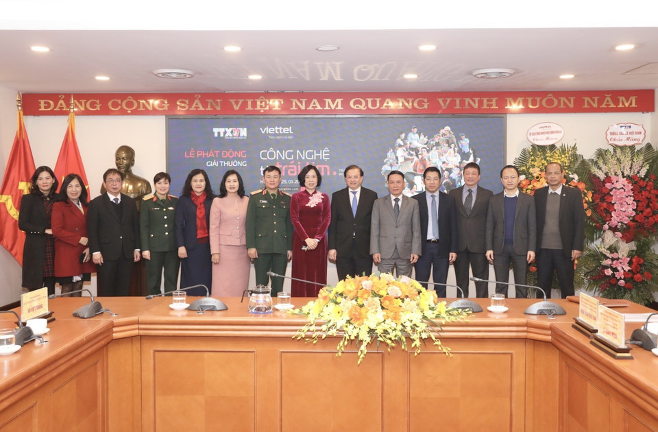 Đại biểu tham dự Lễ phát động. (Ảnh: Minh Quyết/TTXVN)