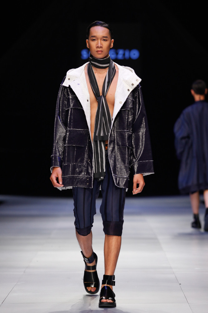 Và tiếp tục xuất hiện tại các tuần lễ thời trang uy tín khác như Tuần lễ thời trang Seoul, Tuần lễ thời trang nam Singapore… (Ảnh: BTC)