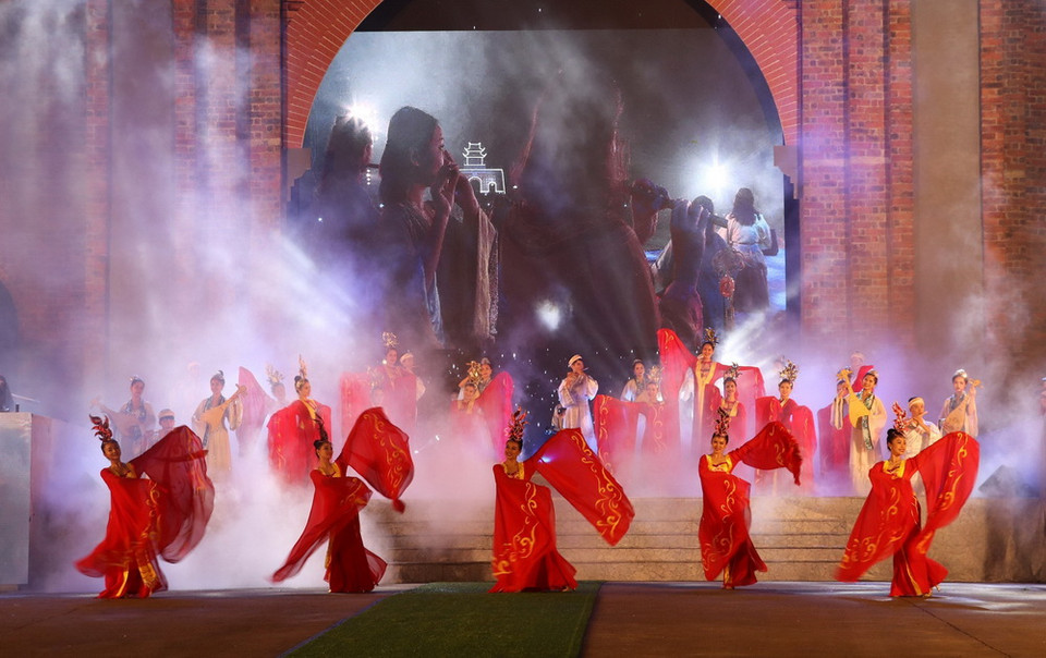  Tái hiện không gian văn hóa xưa. (Ảnh: Ninh Đức Phương/TTXVN)