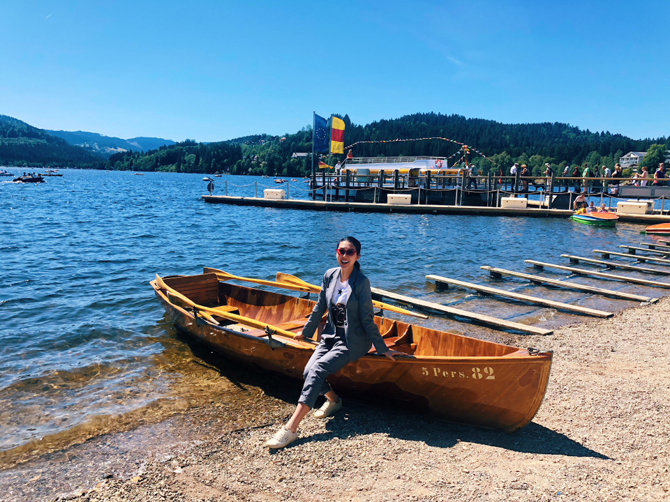 Và đặc biệt, chỉ bằng điện thoại, nhưng ở đâu Tường Linh cũng chọn cho mình được những góc chụp hình đẹp để 'check in.' (Ảnh: CTV/Vietnam+)