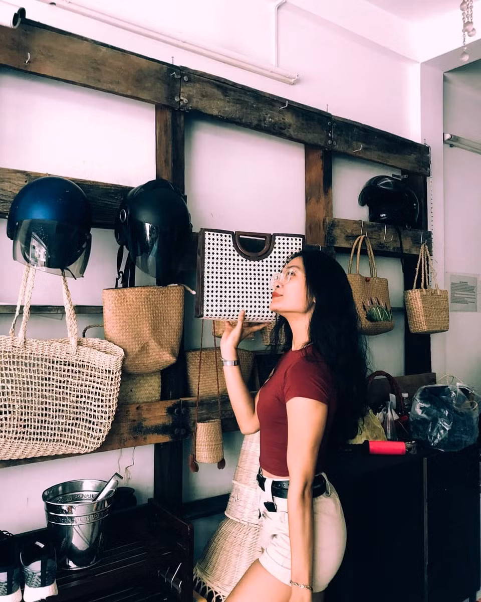 Hoài Sang đang là Giám đốc Tiếp thị cho một Công ty Viễn thông của Nga. Tham gia cuộc thi Miss Fitness Vietnam 2022, Hoài Sang mong muốn truyền cảm hứng sống lành mạnh và tích cực tới giới trẻ. (Ảnh: CTV/Vietnam+)