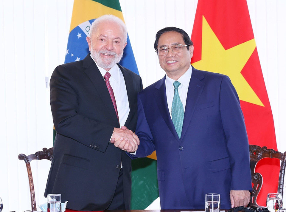 Thủ tướng Phạm Minh Chính với Tổng thống Brazil Lula da Silva. (Ảnh: Dương Giang/TTXVN)