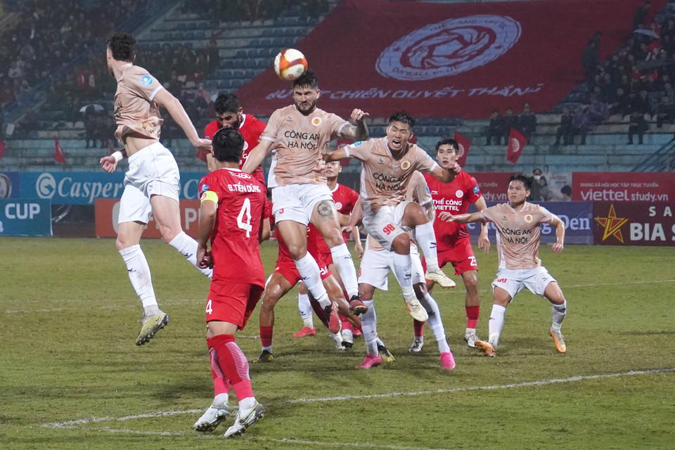 Thất bại 0-3 ở mặt trận V-League khiến Công an Hà Nội càng thêm quyết tâm trong trận 'tái đấu' tại Cúp Quốc gia. (Ảnh: Việt Anh/Vietnam+)