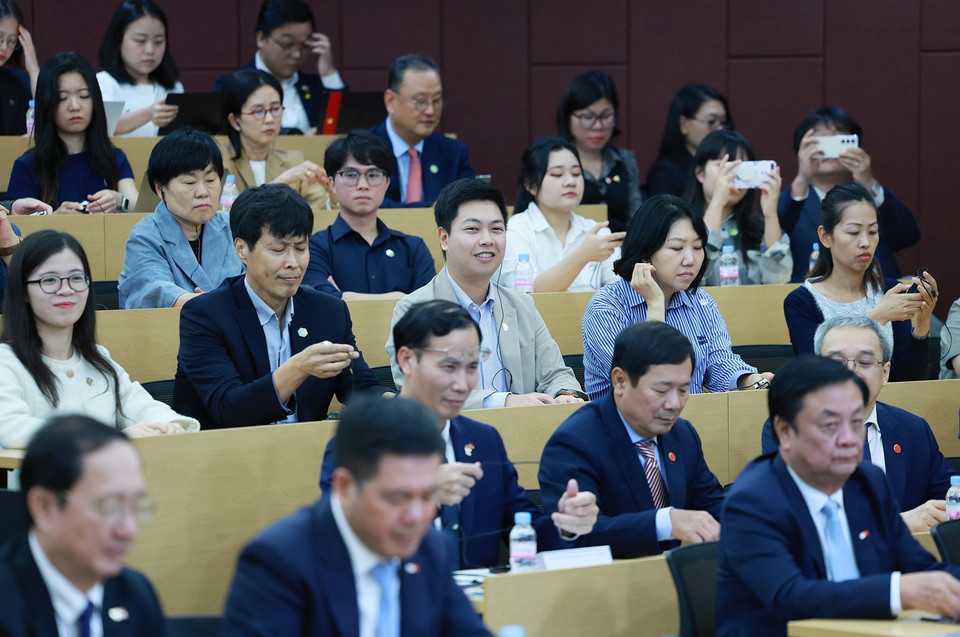 Các đại biểu tham dự buổi phát biểu của Thủ tướng Phạm Minh Chính về chính sách của Việt Nam tại Đại học Quốc gia Seoul. (Ảnh: Dương Giang/TTXVN)