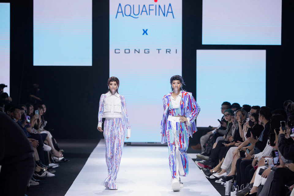 Được biết, bộ sưu tập ‘Màu của tôi’ chứa đựng thông điệp về hy vọng, ước mơ và sự hồi sinh thông qua những thiết kế mang những dải màu đầy cảm hứng. (Ảnh: BTC)