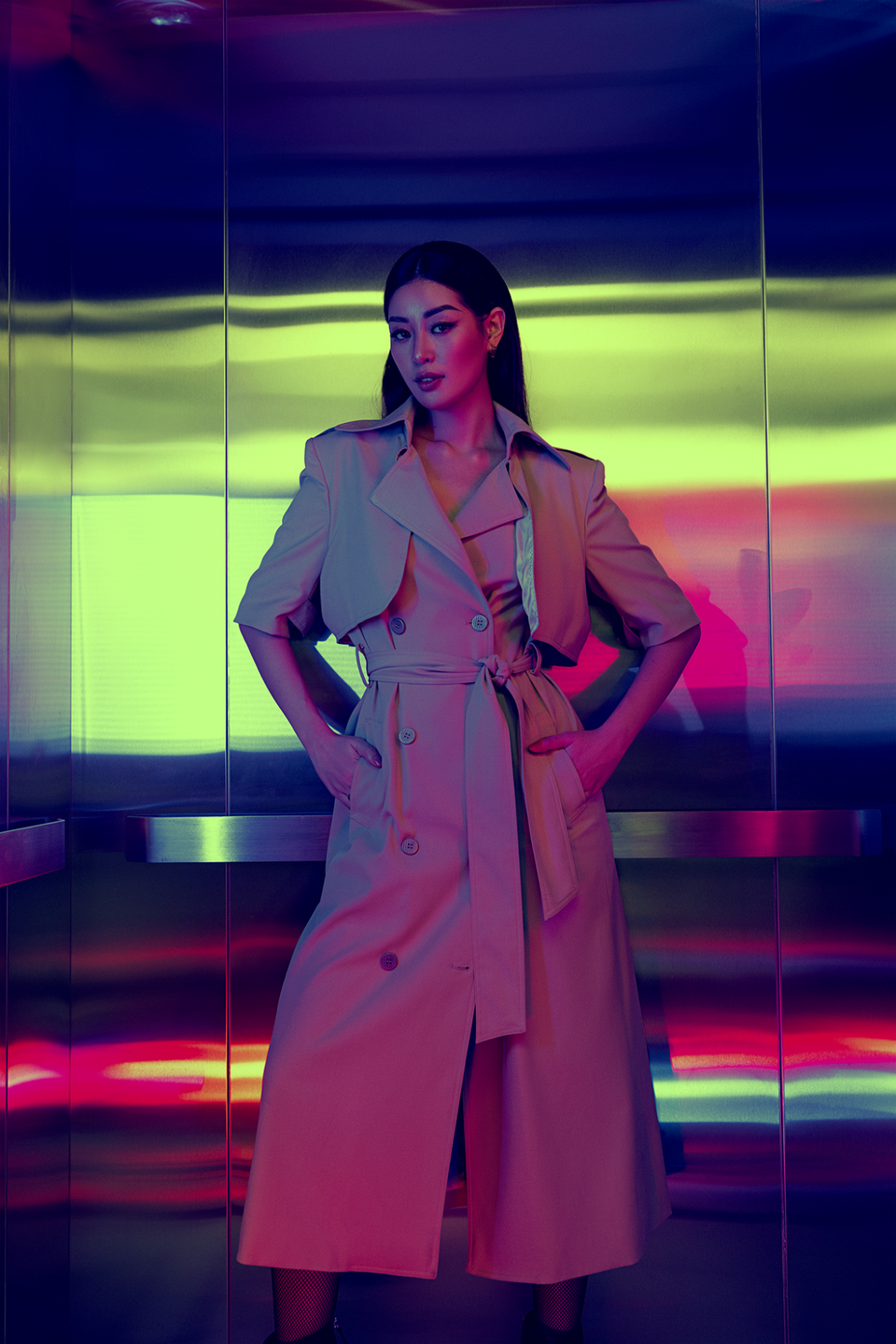 Thời gian qua, ngoài thời gian dành cho các hoạt động tình nguyện hỗ trợ tuyến đầu chống dịch, Hoa hậu Khánh Vân cũng dành nhiều thời gian để tận hưởng những khoảnh khắc bình dị bên gia đình. (Ảnh: CTV/Vietnam+)