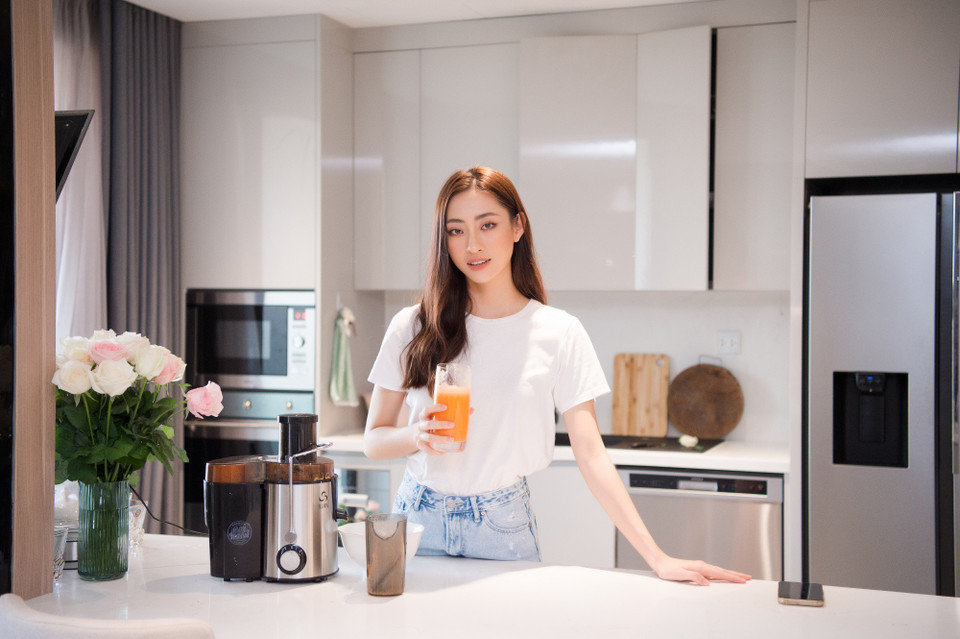 Theo đuổi hình tượng ‘girl boss,’ Lương Thùy Linh đang từng bước khẳng định bản lĩnh của mình trên con đường sự nghiệp. (Ảnh: CTV/Vietnam+)