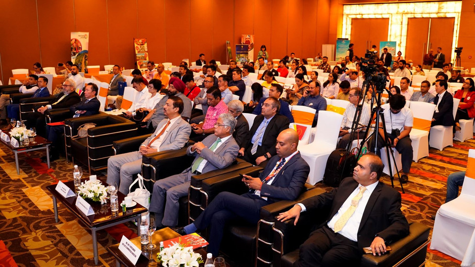 Sự kiện có gần 100 khách mời là đại diện các đơn vị lữ hành Ấn Độ, nhà tổ chức lễ cưới, các đơn vị chuyên tổ chức MICE và hơn 30 cơ quan thông tấn báo chí Ấn Độ tham dự. (Ảnh: Vietnam+)