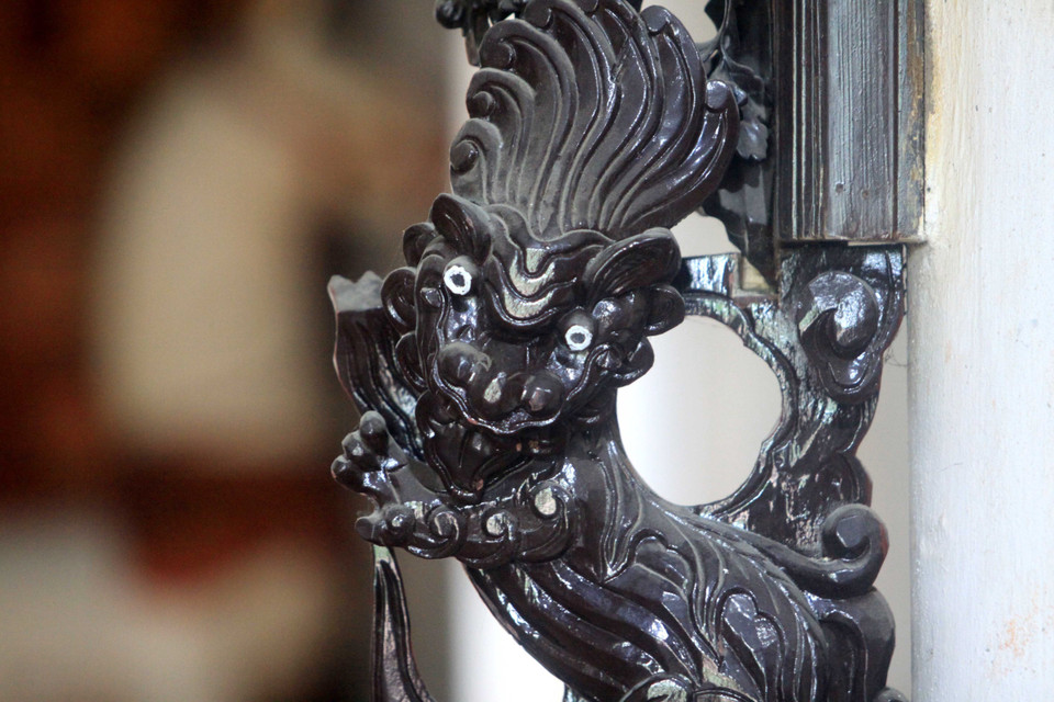 Các họa tiết trang trí tại đền Đồng Xâm. (Ảnh: Thế Duyệt/TTXVN)