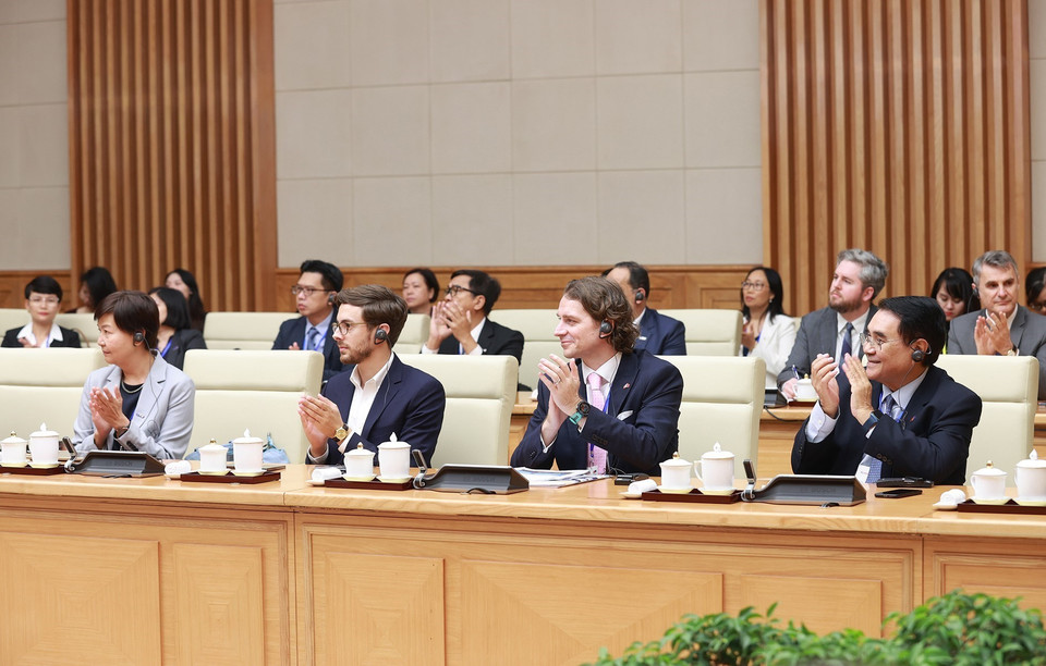 Đại diện Hội đồng kinh doanh EU-ASEAN và Hiệp hội Doanh nghiệp châu Âu tại Việt Nam dự buổi tiếp. (Ảnh: Dương Giang/TTXVN)