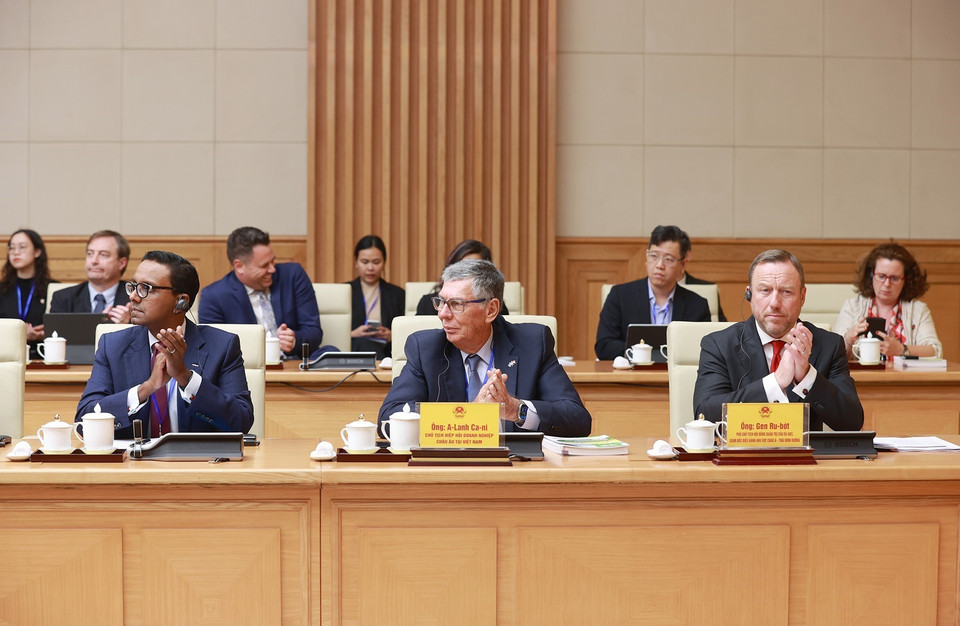 Đại diện Hội đồng kinh doanh EU-ASEAN và Hiệp hội Doanh nghiệp châu Âu tại Việt Nam dự buổi tiếp. (Ảnh: Dương Giang/TTXVN)