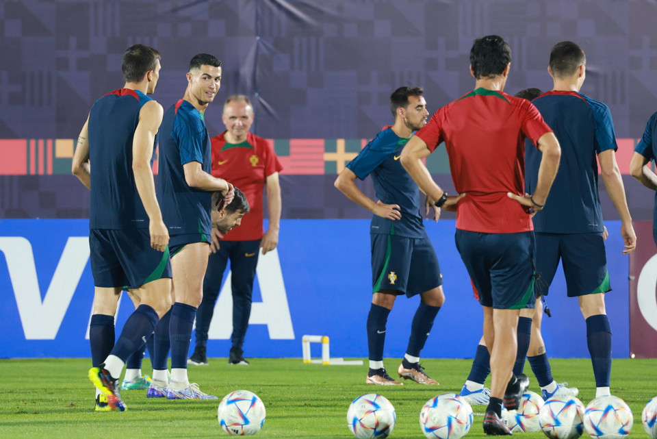 Các cầu thủ Bồ Đào Nha trong buổi tập. (Ảnh: Hải An/Vietnam+)