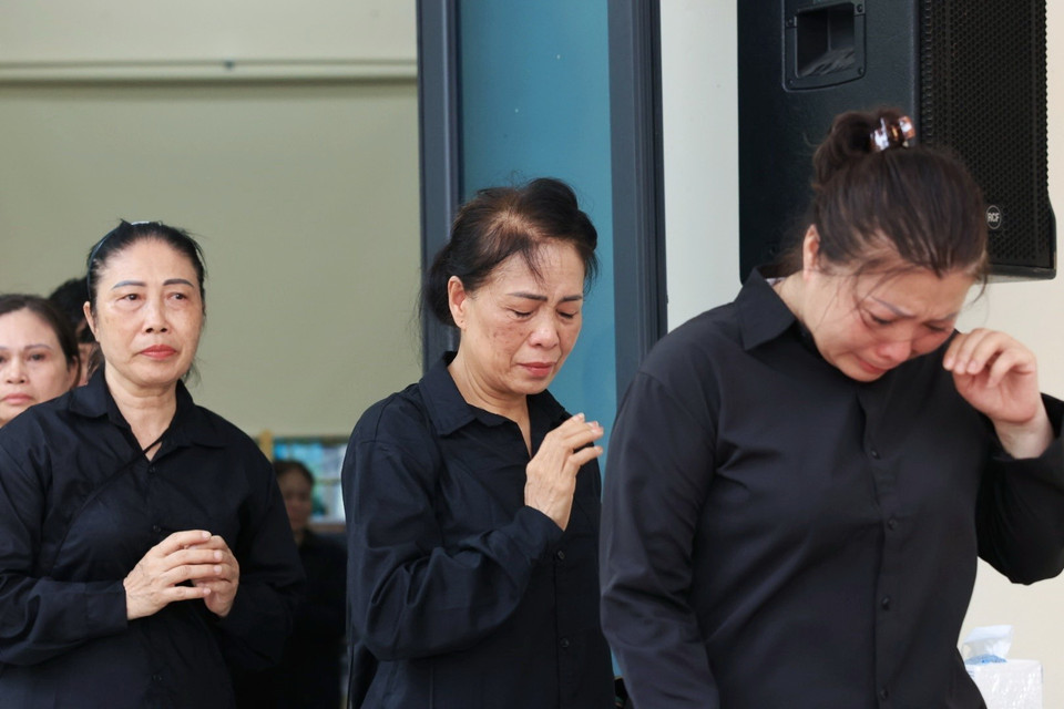 Người dân tiếc thương Tổng Bí thư Nguyễn Phú Trọng. (Ảnh: TTXVN)