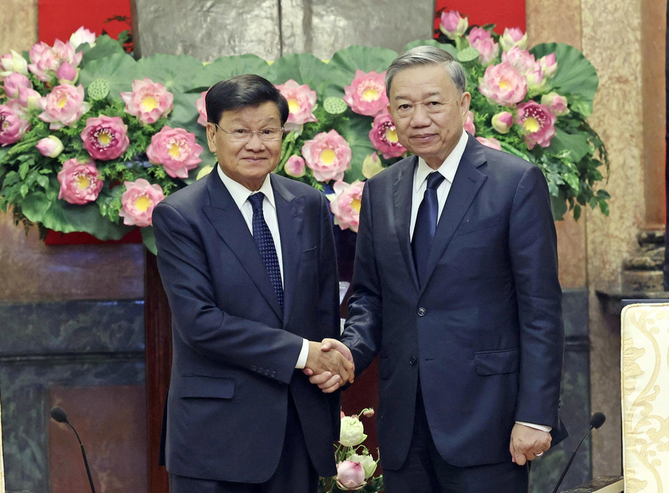 Chủ tịch nước Tô Lâm tiếp Tổng Bí thư, Chủ tịch nước Lào Thongloun Sisoulith. (Ảnh: Nhan Sáng/TTXVN)