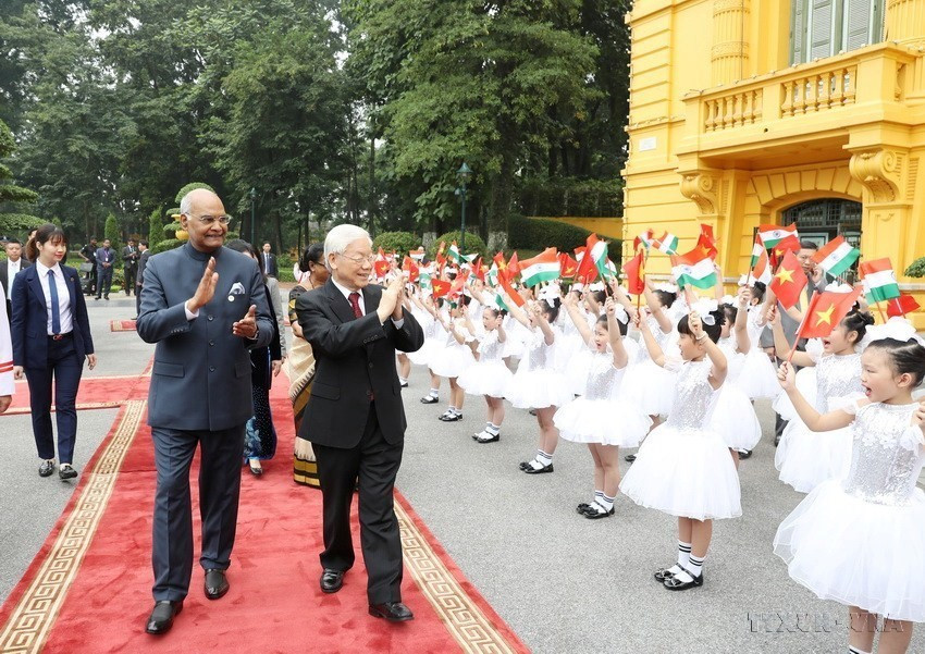 Tổng Bí thư, Chủ tịch nước Nguyễn Phú Trọng chủ trì Lễ đón Tổng thống Ấn Độ Ram Nath Kovind thăm cấp Nhà nước Việt Nam, sáng 20/11/2018, tại Hà Nội. (Ảnh: Trí Dũng/TTXVN)