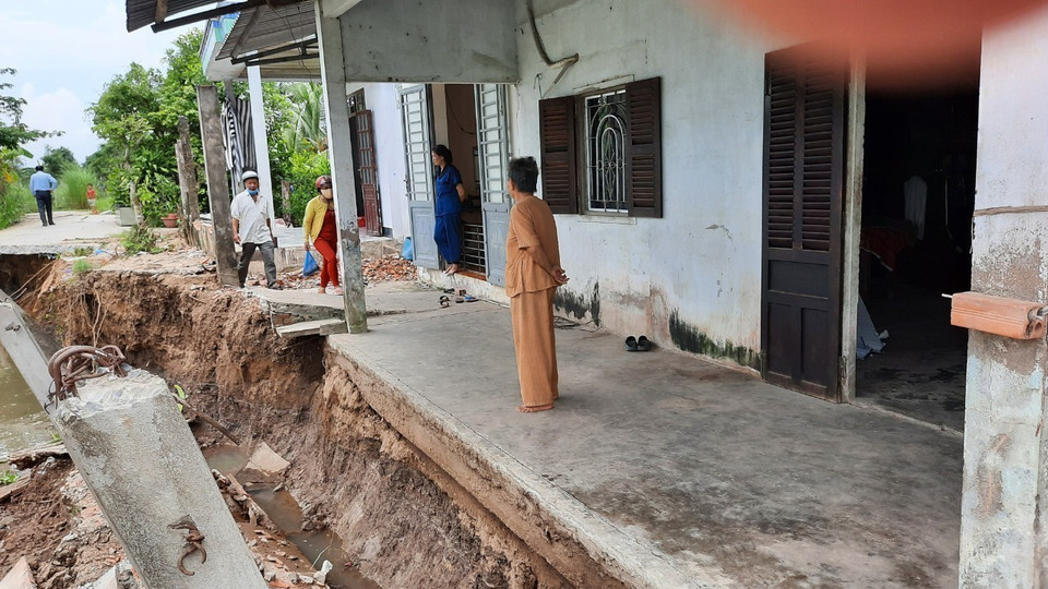  Điểm sạt lở sông Mái Dầm, huyện Châu Thành. (Ảnh: Duy Khương/TTXVN)