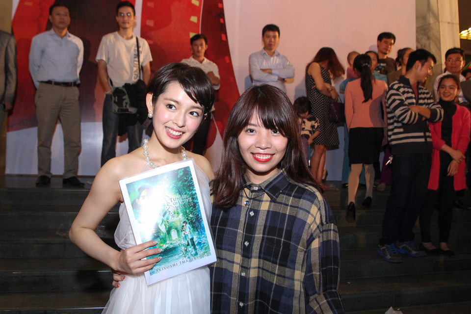 Miki Honoka được các fan săn đón ráo riết tại Liên hoan phim. (Ảnh: Minh Sơn)