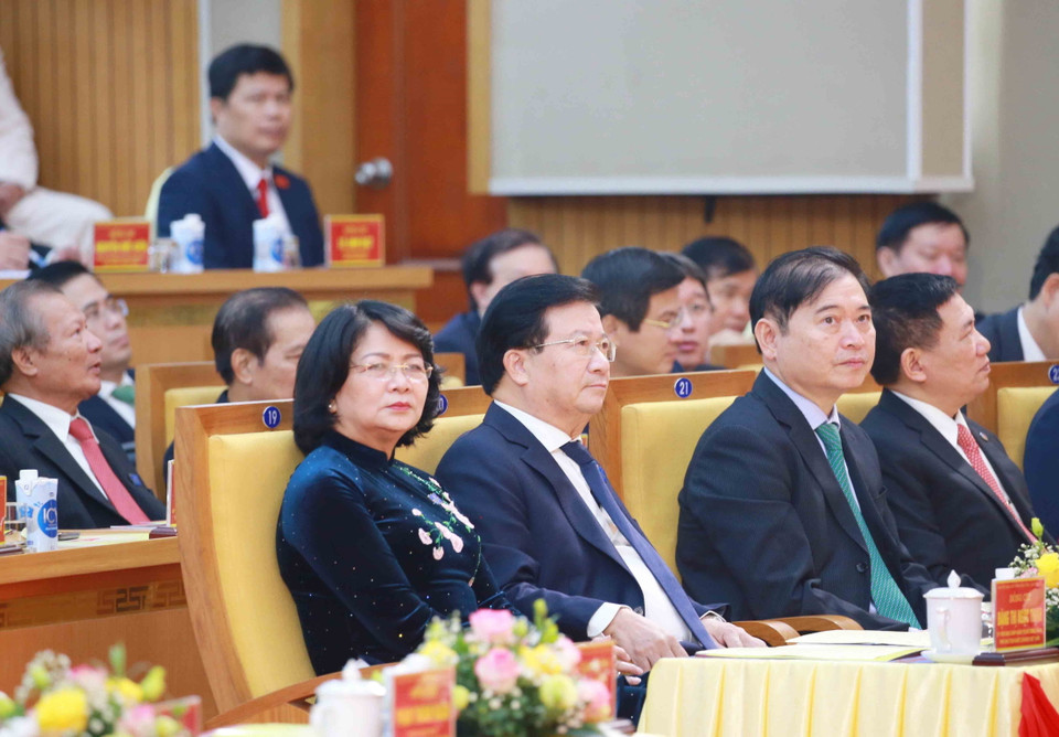 Các lãnh đạo Đảng, Nhà nước, Quốc hội dự Đại hội Đảng bộ tỉnh Hưng Yên. (Ảnh: Phương Hoa/TTXVN)