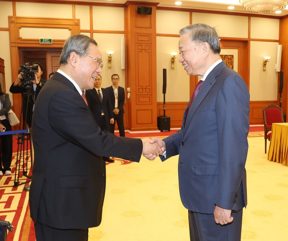 Tổng Bí thư, Chủ tịch nước Tô Lâm tiếp Thủ tướng Trung Quốc Lý Cường thăm chính thức Việt Nam. (Ảnh: Trí Dũng/TTXVN)