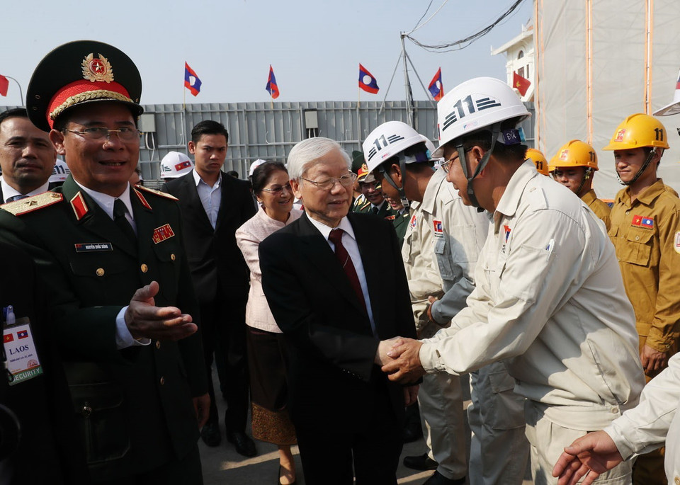 Tổng Bí thư, Chủ tịch nước Nguyễn Phú Trọng đến thăm dự án xây dựng Nhà Quốc hội Lào. (Ảnh: Trí Dũng/TTXVN)