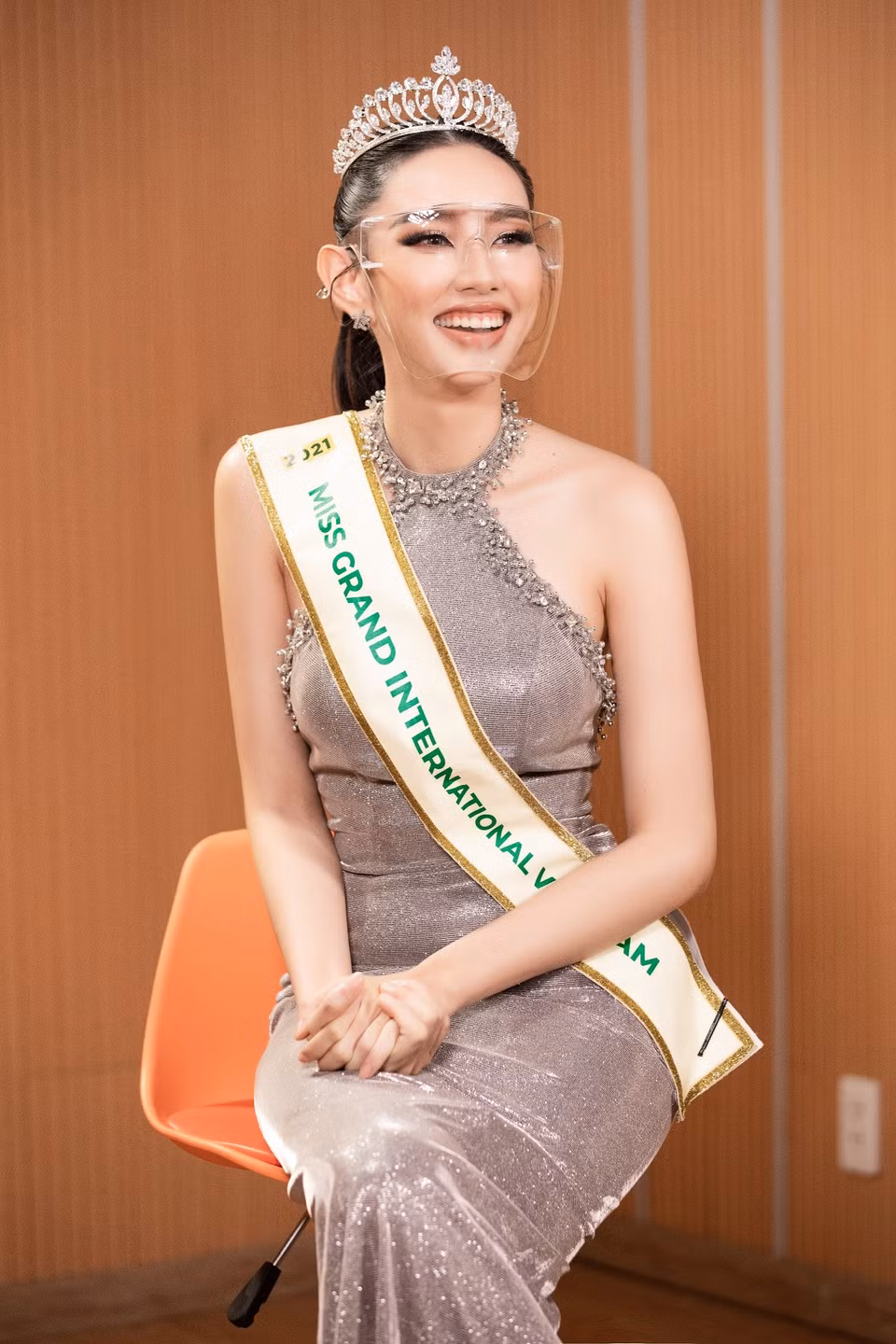 Thùy Tiên cho biết cô đã sẵn sàng cho cuộc chinh chiến ở Thái Lan sắp tới. (Ảnh: CTV/Vietnam+)
