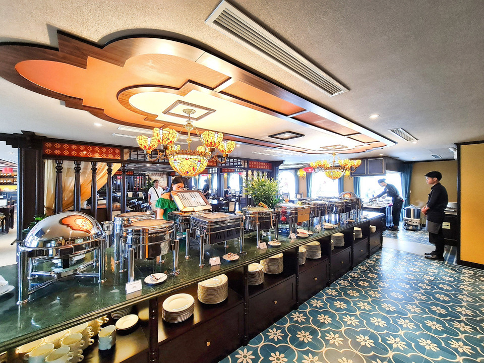 Không gian phòng ăn sang trọng. (Ảnh: Mai Mai/Vietnam+)