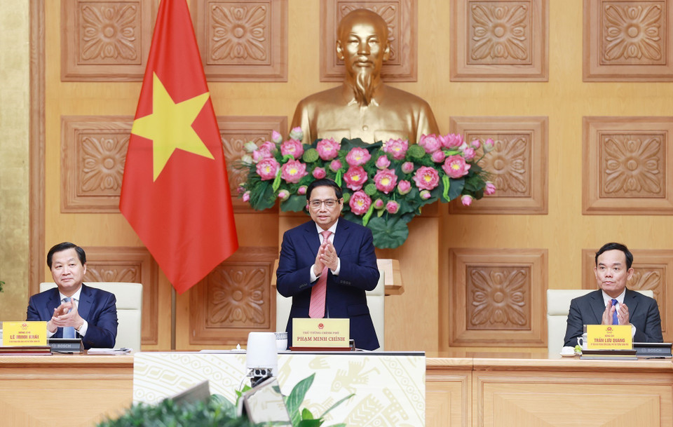 Thủ tướng Chính phủ Phạm Minh Chính tiếp đoàn Trưởng cơ quan đại diện của Việt Nam tại nước ngoài. (Ảnh: Dương Giang/TTXVN)