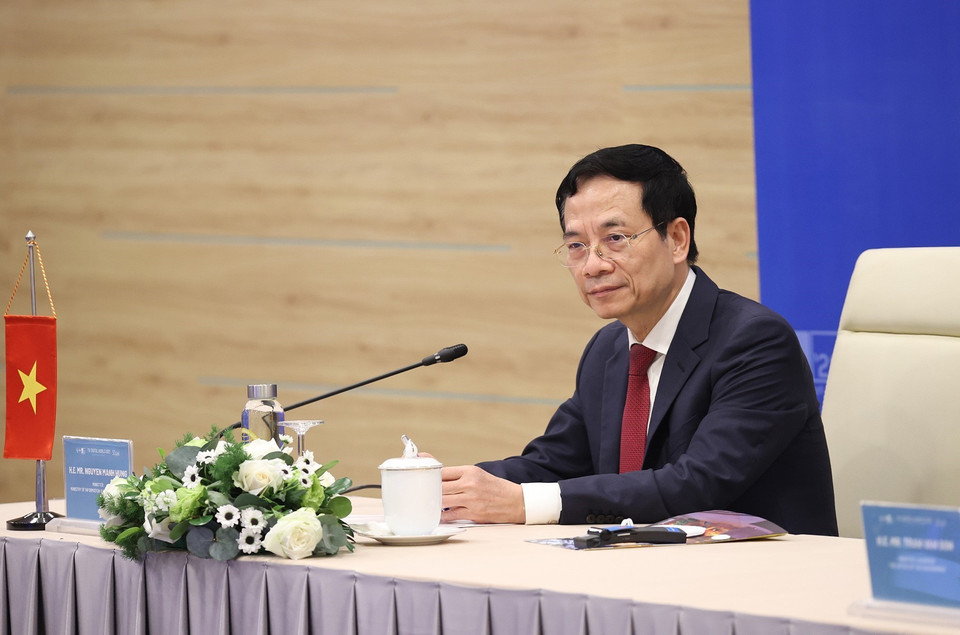 Bộ trưởng Bộ Thông tin và Truyền thông Nguyễn Mạnh Hùng phát biểu tại Hội nghị Bộ trưởng ITU Digital World 2021. (Ảnh: Dương Giang/TTXVN)