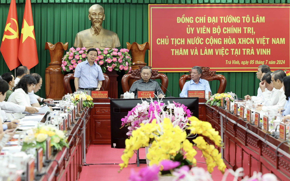 Phó Thủ tướng Trần Hồng Hà phát biểu. (Ảnh: Nhan Sáng/TTXVN)