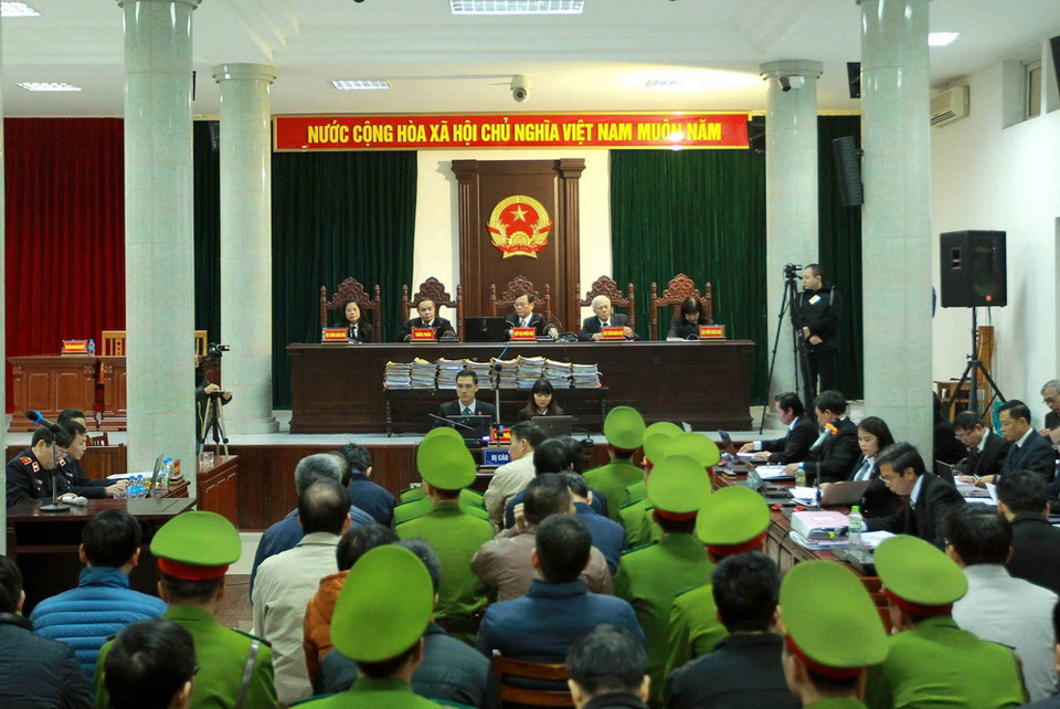 Toàn cảnh phiên tòa xét xử Trịnh Xuân Thanh và đồng phạm. (Ảnh: An Đăng/TTXVN)