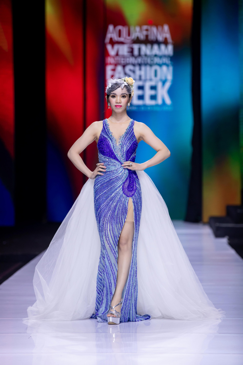 Thiết kế trong bộ sưu tập 'Bướm hoang'. (Ảnh: CTV/Vietnam+)