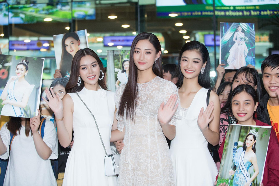 Top 3 Miss World Việt Nam 2019 vừa đặt chân đến Thành phố Hồ Chí Minh. (Ảnh: BTC)