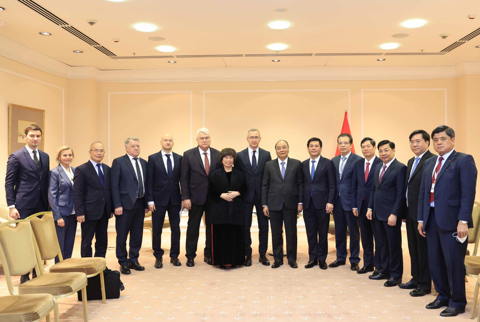 Sáng 2/12 (theo giờ địa phương), tại thủ đô Moskva, Chủ tịch nước Nguyễn Xuân Phúc tiếp ông Vladislav Shapsha, Thống đốc tỉnh Kaluga. (Ảnh: Thống Nhất-TTXVN)