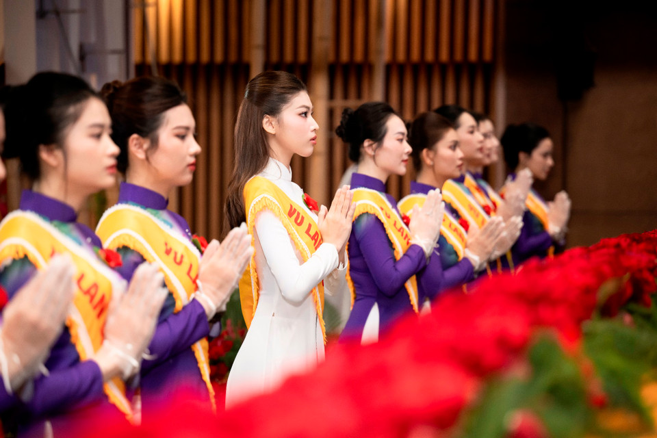Một số hình ảnh trong buổi đại lễ. (Ảnh: CTV/Vietnam+)