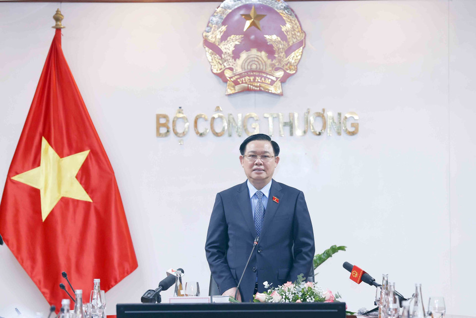 Chủ tịch Quốc hội Vương Đình Huệ phát biểu. (Ảnh: Doãn Tấn/TTXVN)