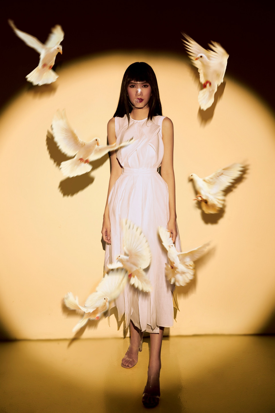 Á hậu Phương Anh sẽ là đại diện Việt Nam tại cuộc thi Miss International 2021, sẽ diễn ra ở Nhật Bản cuối năm nay. (Ảnh: CTV/Vietnam+)