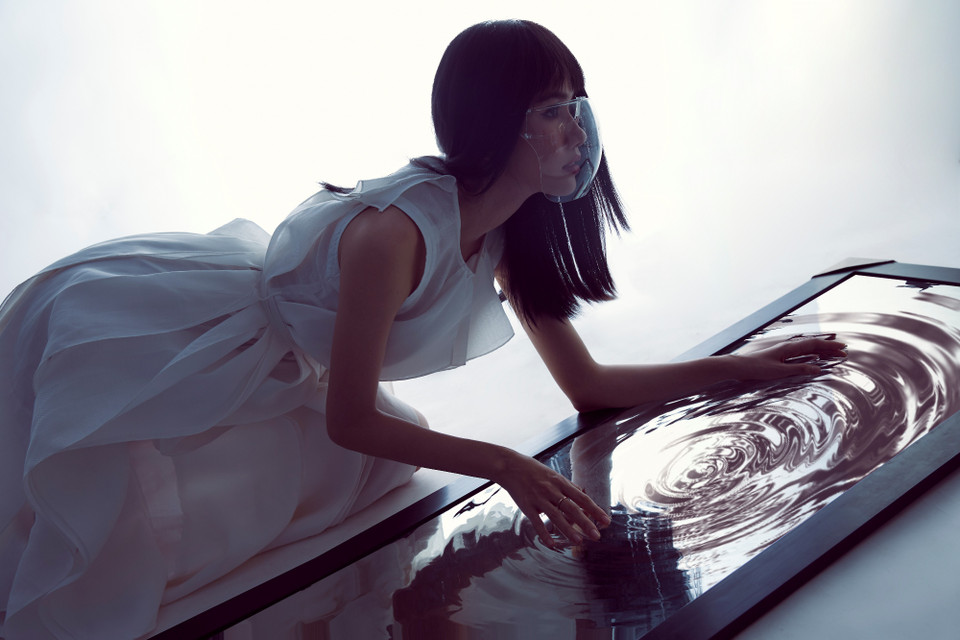 Phương Anh muốn gửi gắm thông điệp cùng nhau chiến thắng đại dịch COVID-19 tới cộng đồng. (Ảnh: CTV/Vietnam+)