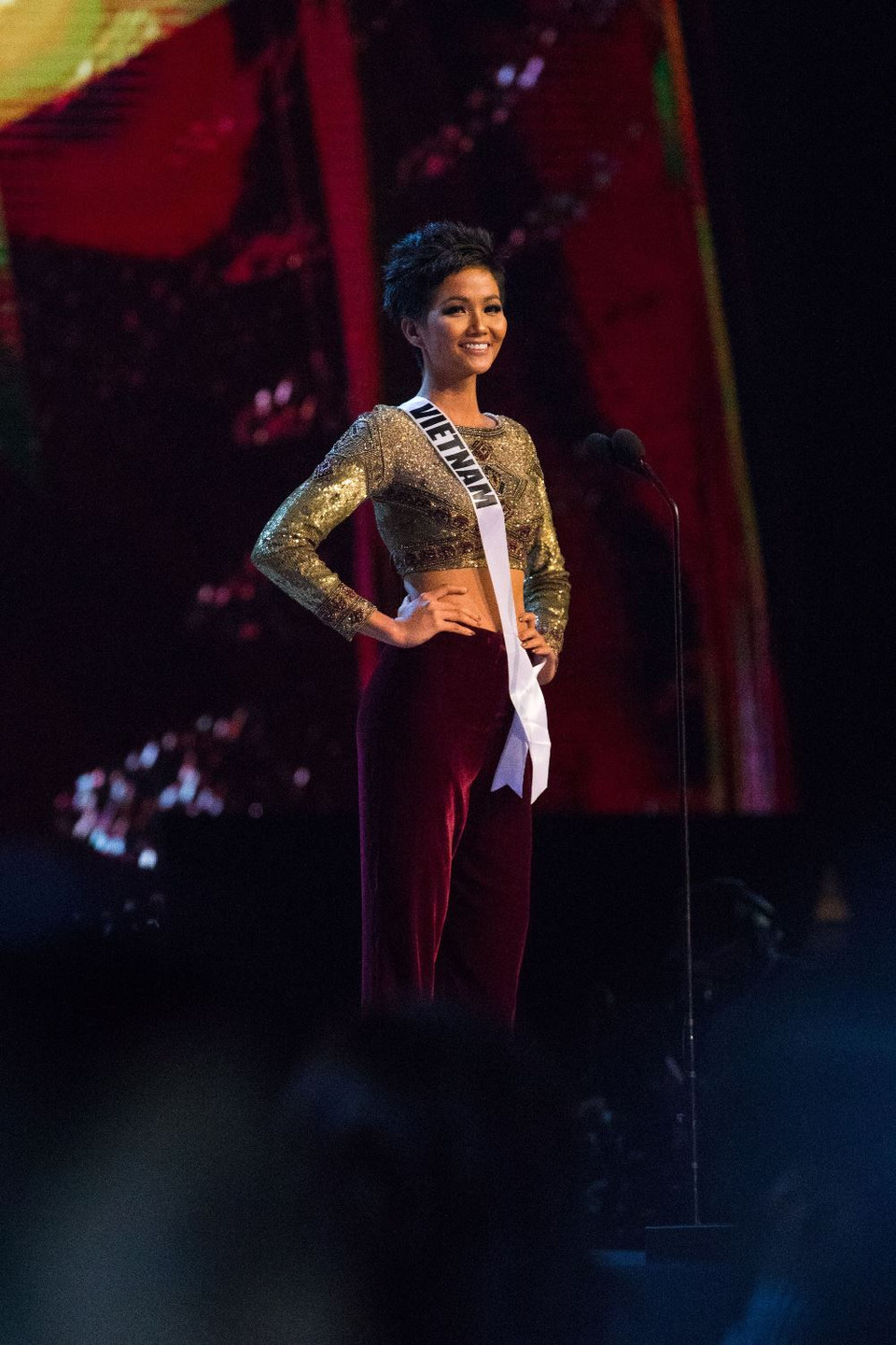 Cô đã có cuộc đua với 93 thí sinh đến từ các quốc gia và vùng lãnh thổ. (Ảnh: BTC)