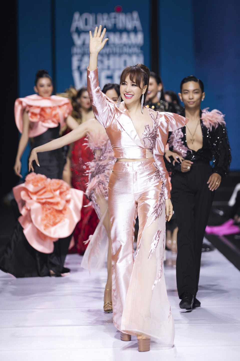 Nhà thiết kế trẻ Tuyết Lê. (Ảnh: CTV/Vietnam+)